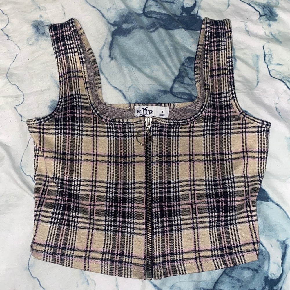 Hollister, checkered board zip up tank, size small